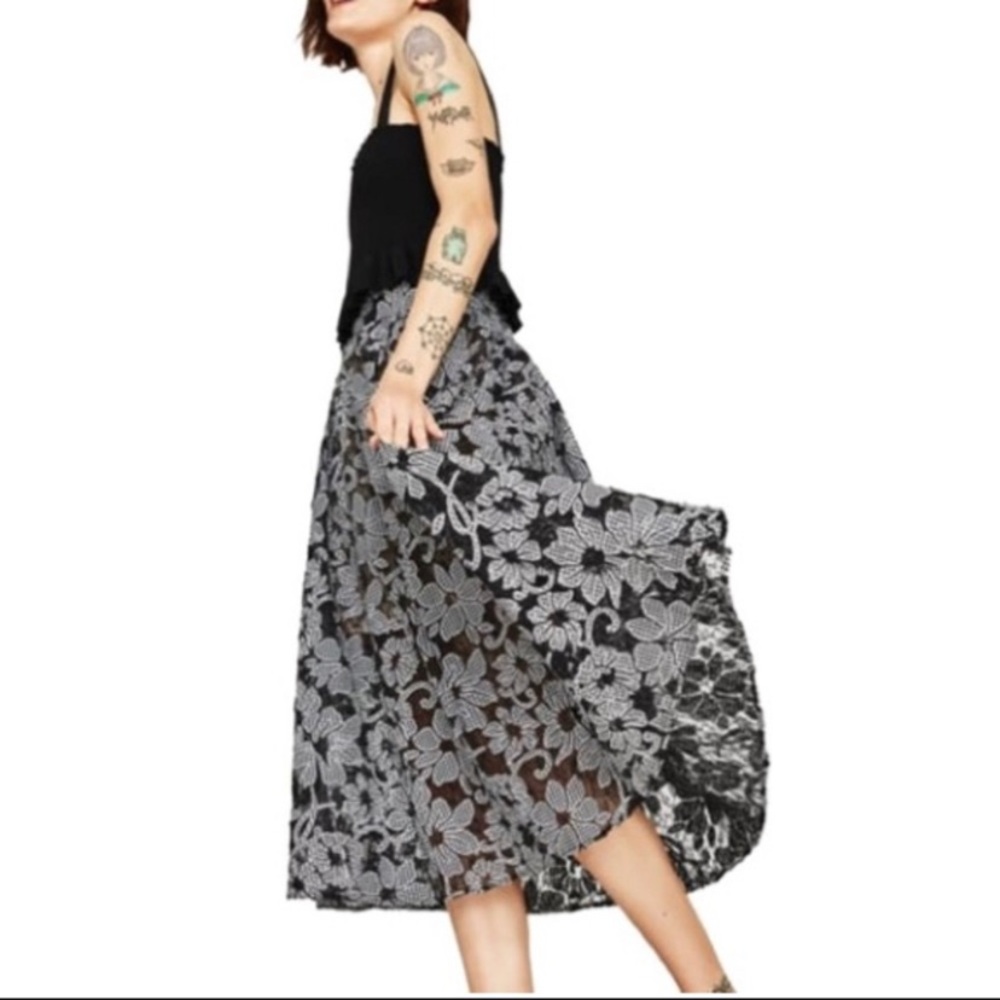 Zara embroidered gingham skirt